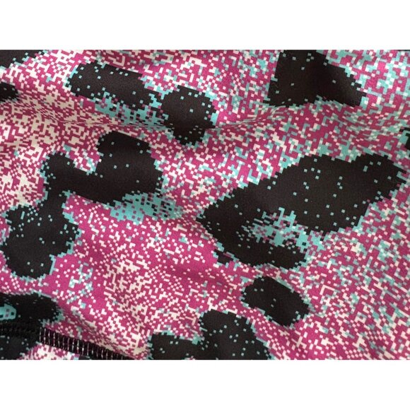 Peachy Athletic NWT Peach Perfect Animal Print Workout Booty Shorts Size Medium - Picture 4 of 11